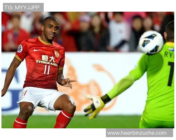 国际赛精彩对决日本队迎战喀麦隆队激情碰撞引发球迷热议 国际赛精彩对决日本队迎战喀麦隆队激情碰撞引发球迷热议