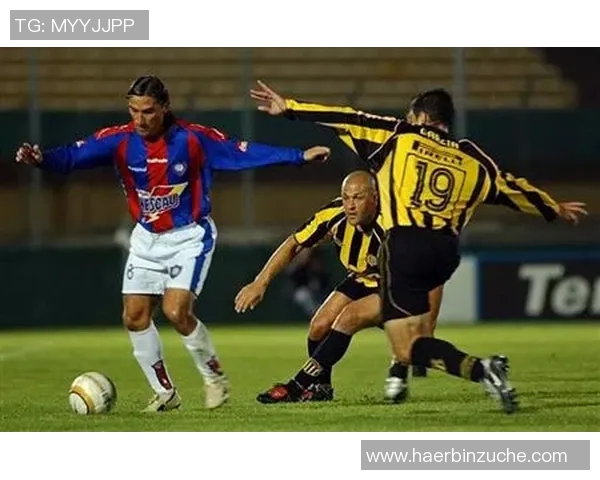 波特诺与河床对决分析及比赛前瞻策略探讨