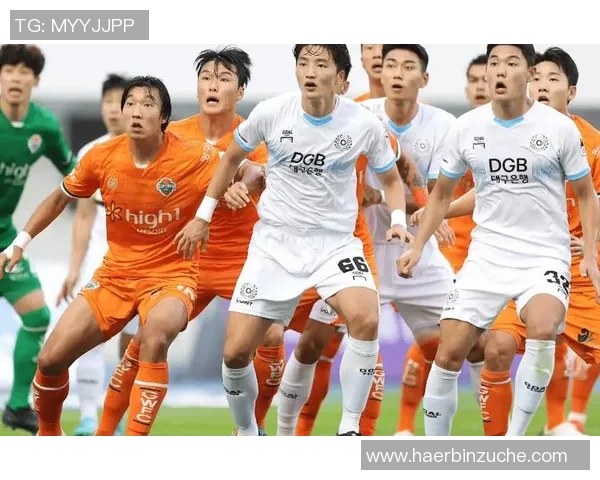 济州联与蔚山现代激战正酣赛果揭晓引发球迷热议 济州联与蔚山现代激战正酣赛果揭晓引发球迷热议