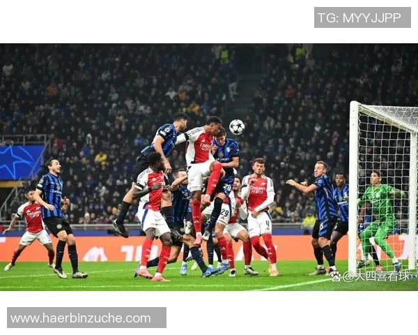 2017年阿森纳与曼联激战回顾球迷心中难忘的经典对决 2017年阿森纳与曼联激战回顾球迷心中难忘的经典对决